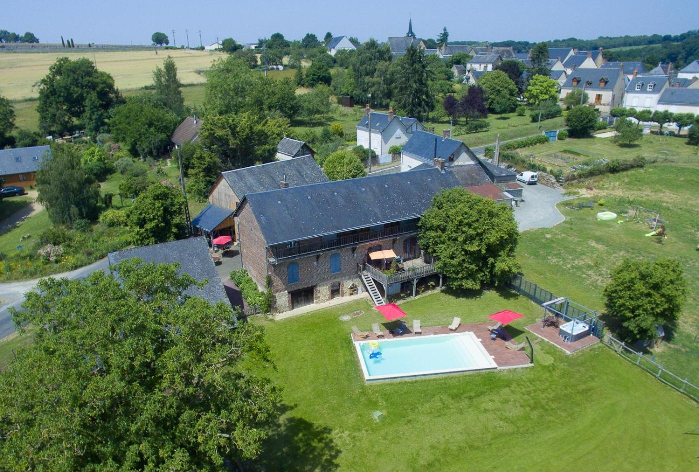 La Haute Forge Maison D'Hotes Thoiré-sur-Dinan Стая снимка